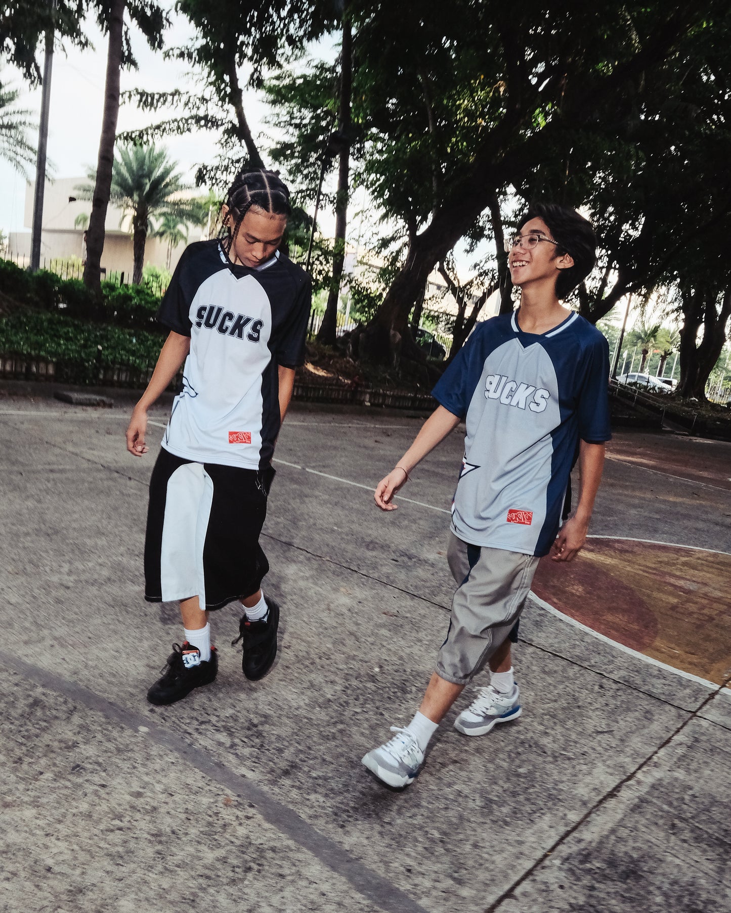 BLACK PANELED JERSEY
