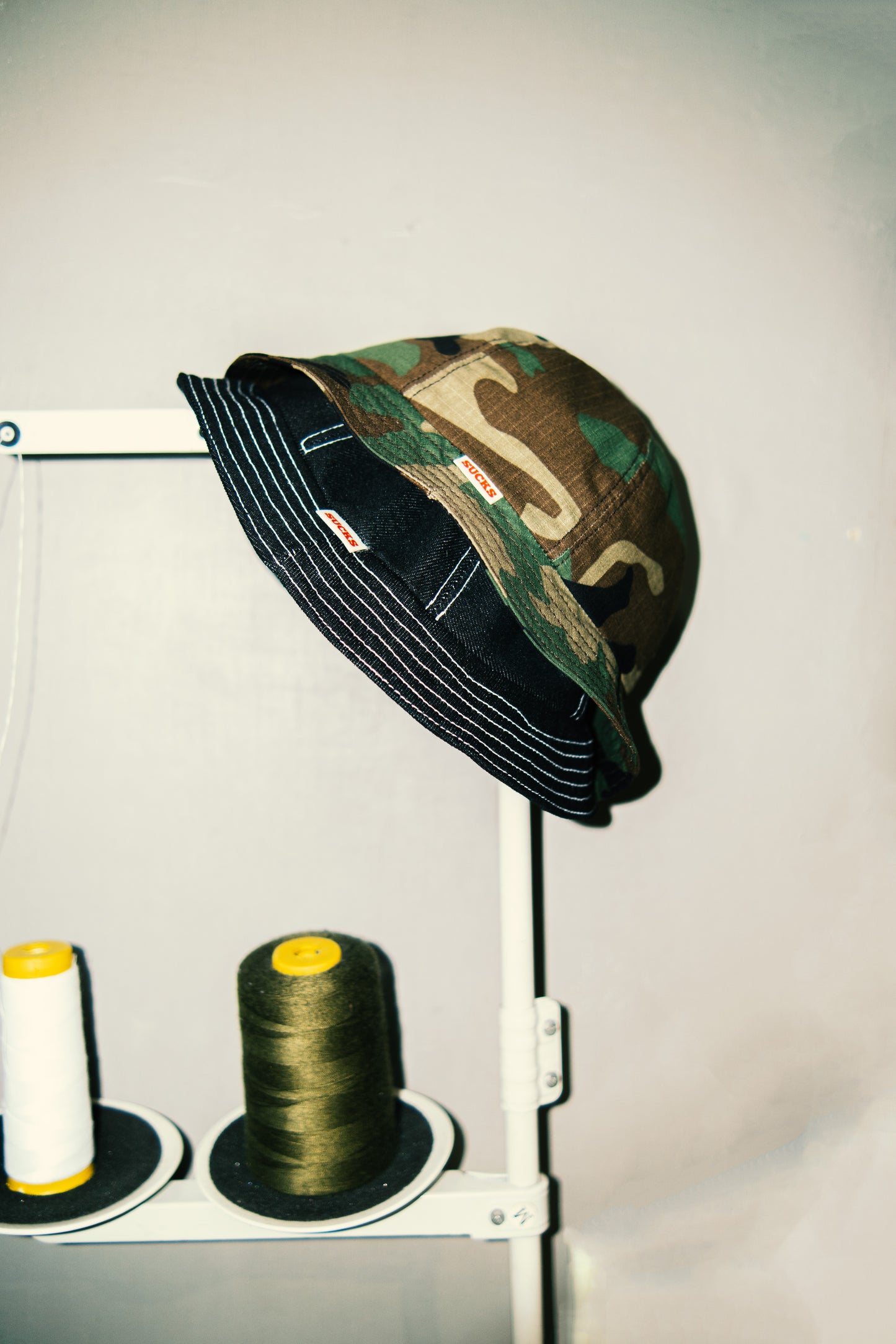 CAMO BUCKET HAT