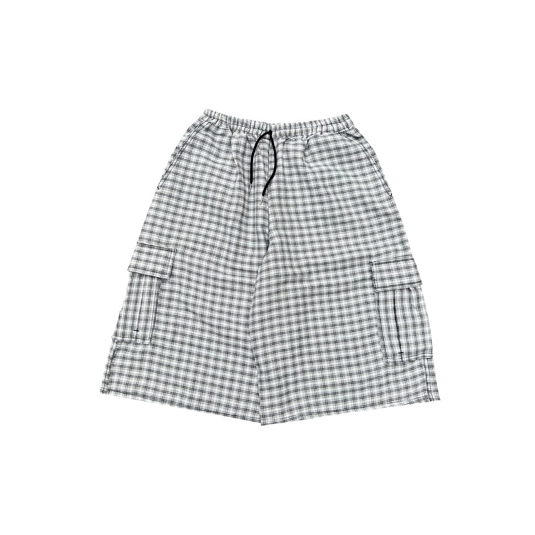 PLAID CARGO SHORTS