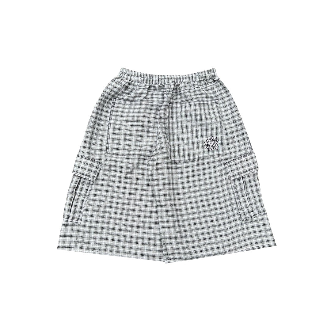 PLAID CARGO SHORTS