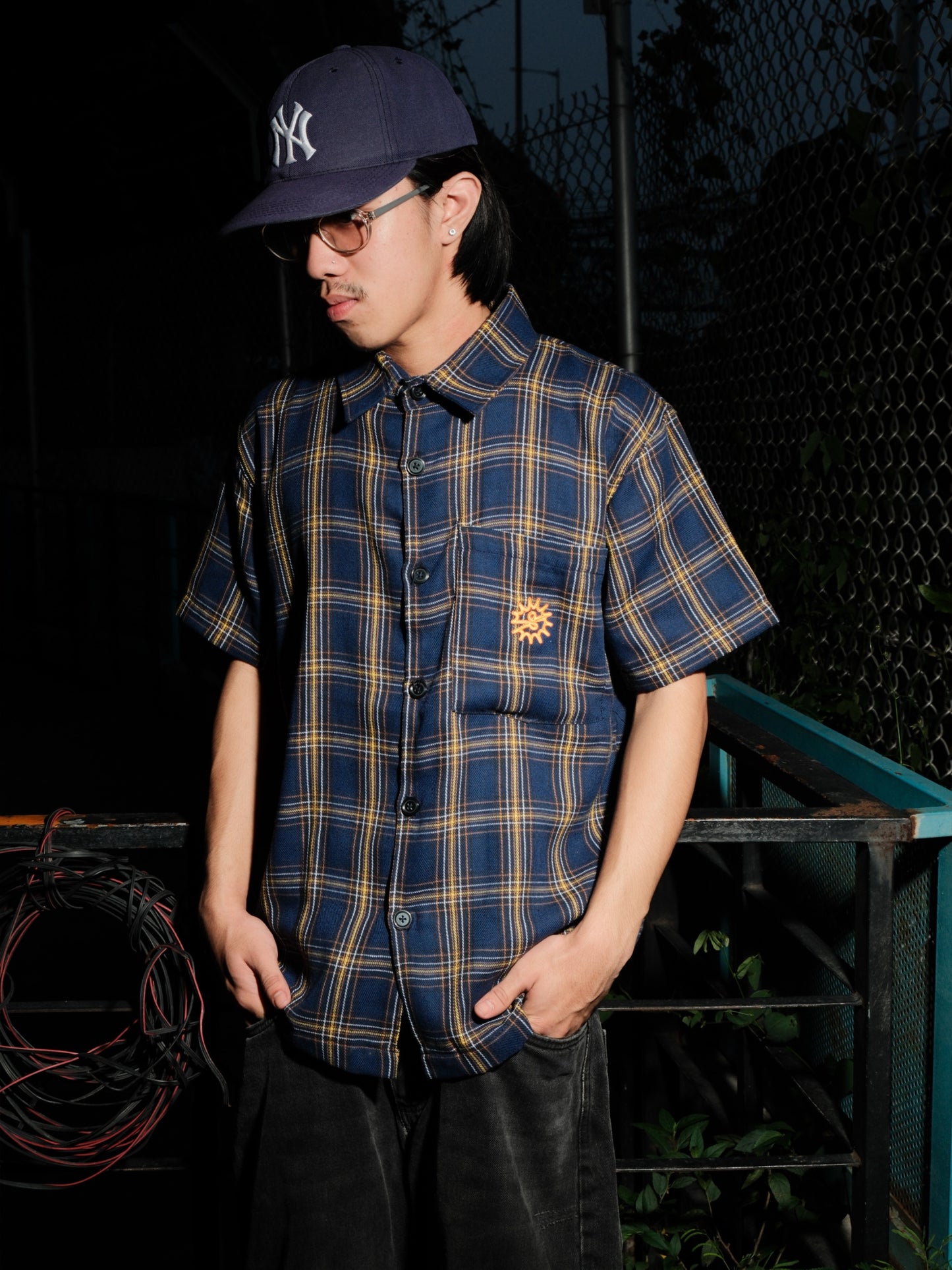 BUTTON DOWN SHORT SLEEVE